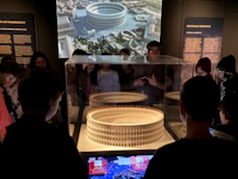 Römertag der 6a: Zu Gast bei den Galdiatoren