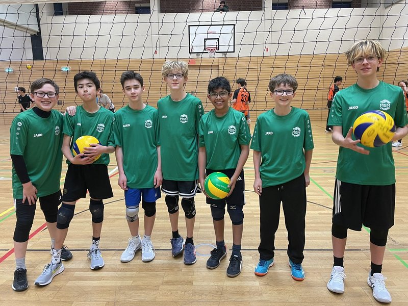 Volleyballschulmannschaft erreicht den 3. Platz im Bezirksfinale